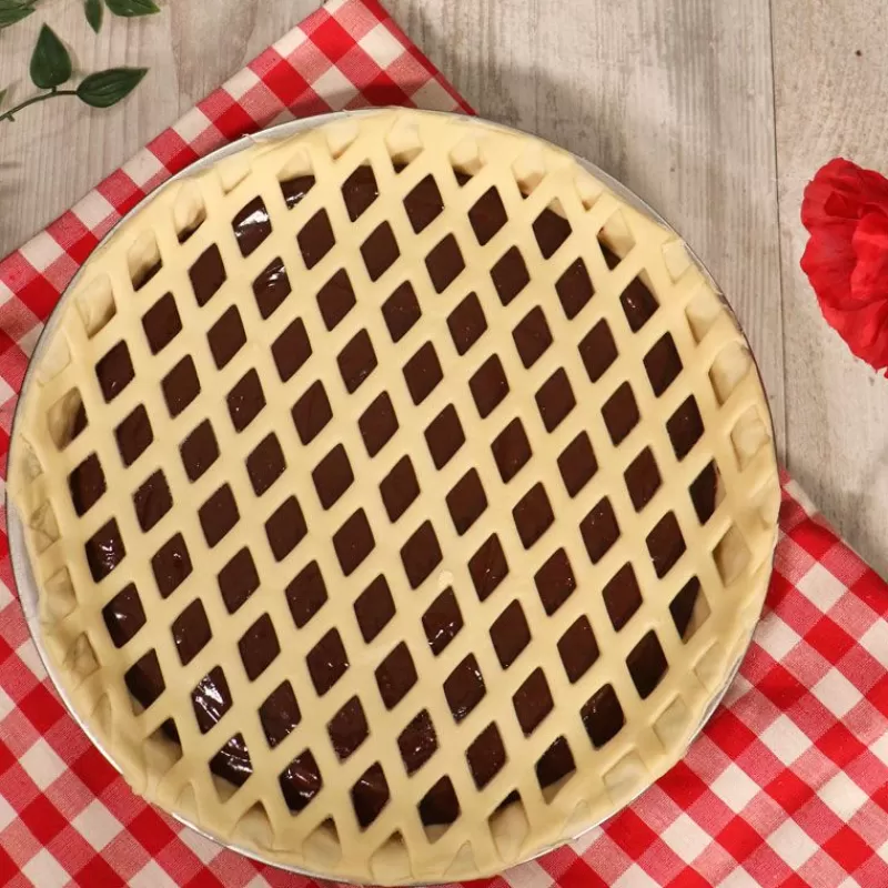 decoupoir_a_tarte_losanges_30_cm_2.webp Cerf Dellier Decoupoir A Tarte Losanges 30 Cm